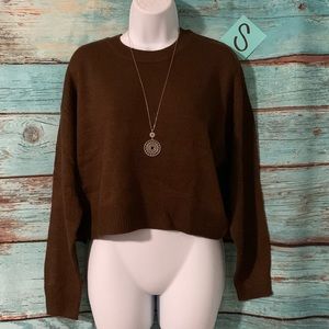 Sexy Basics | Sz S brown cropped sweater - new without tags